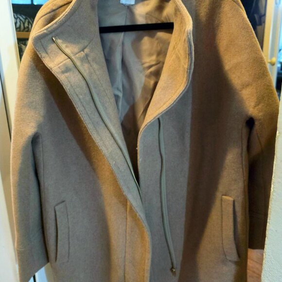 J. Crew Wool City Coat In Camel - Never worn outside - Picture 6 of 6